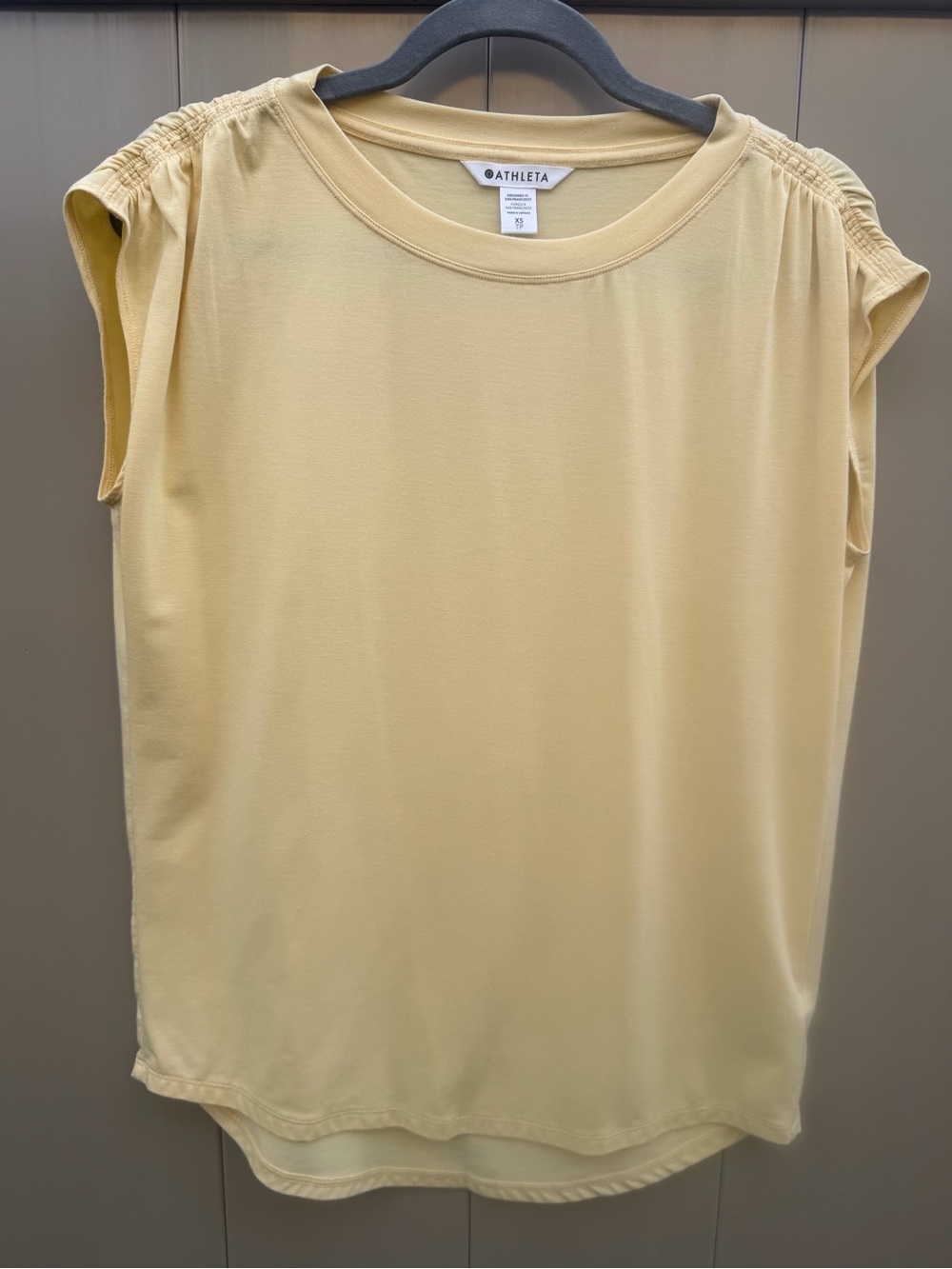Athleta Yellow Sleeveless Getaway Tee with Ruched Shoulders
